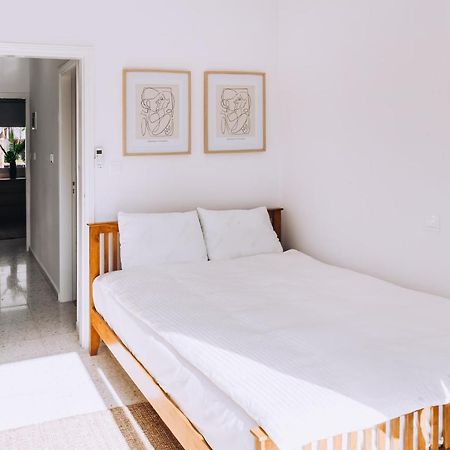 Minimal Townhouse Center Paphos Βίλα Εξωτερικό φωτογραφία