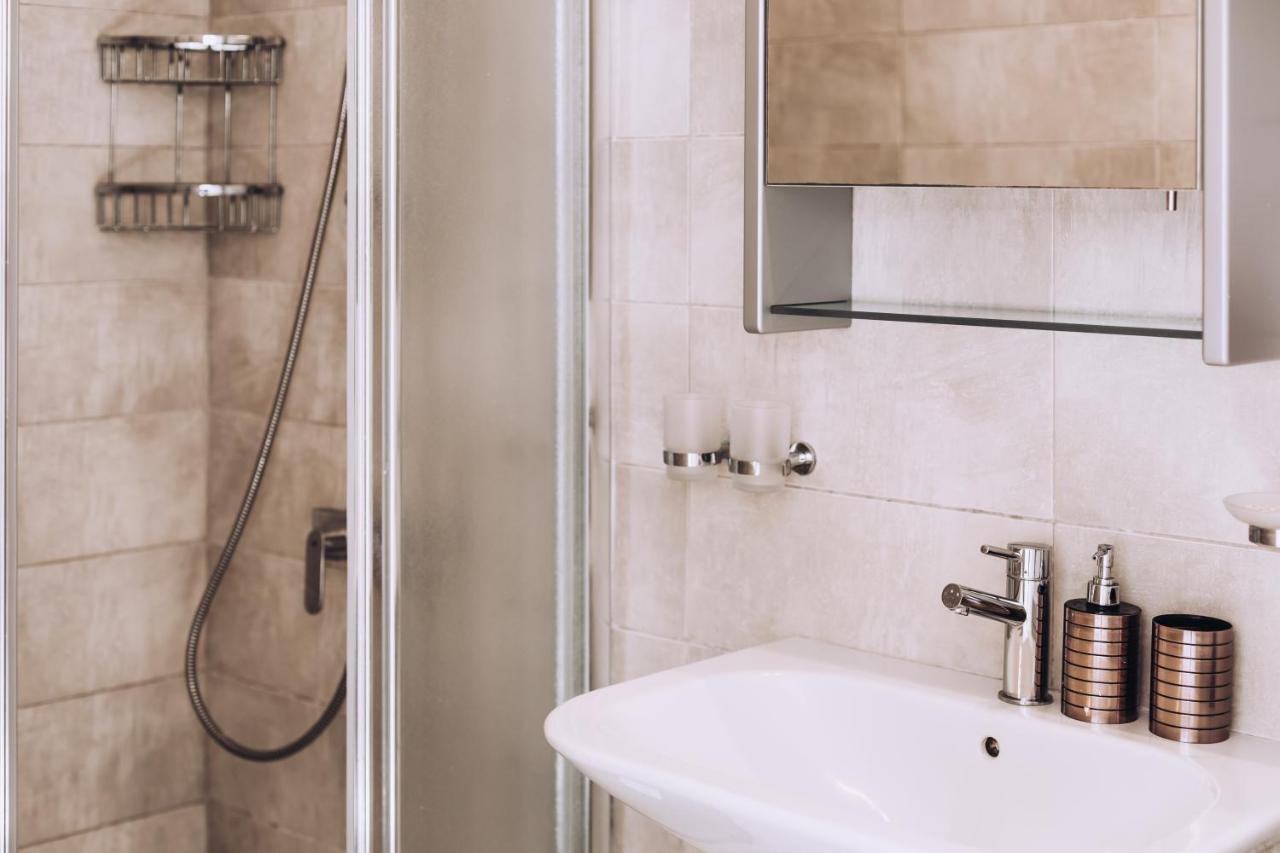 Minimal Townhouse Center Paphos Βίλα Εξωτερικό φωτογραφία